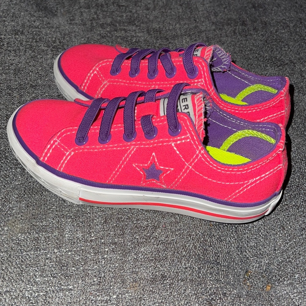 Kids Converse Slip On Sneakers sz 12